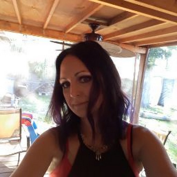 Meet your Posher, Drea - Picture 1 of 1